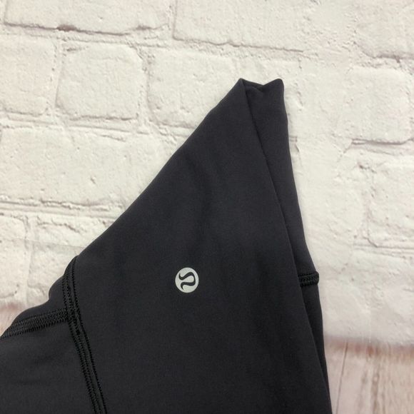 Lululemon Wunder Under Crop High Rise Tight Yoga Leggings Size 4 Black B202 -1 - Picture 8 of 15